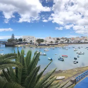 terraza-el-charco-arrecife.in-canary-islands.com/